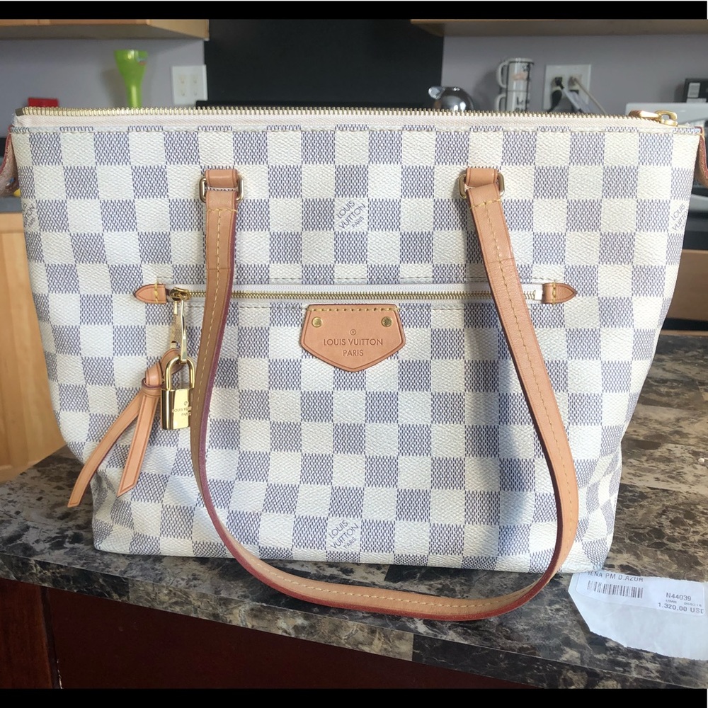 ❤️ Louis Vuitton Iena PM